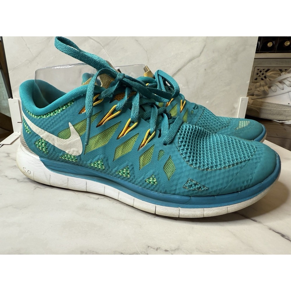 Women's Nike Free 5.0 Running/Cross-Training Sneaker Shoes (Green/Blue) Size 8